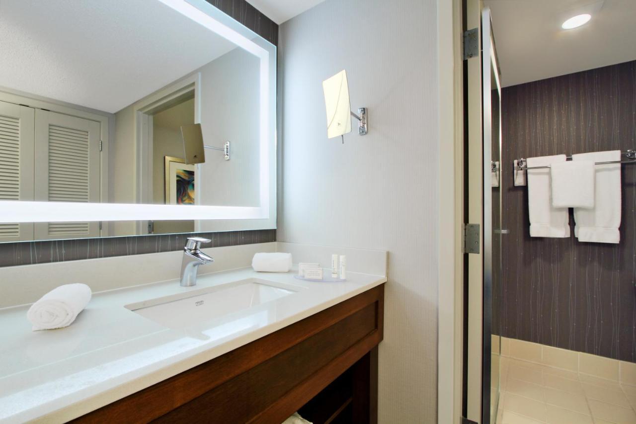 Courtyard By Marriott Cocoa Beach Cape Canaveral Zewnętrze zdjęcie